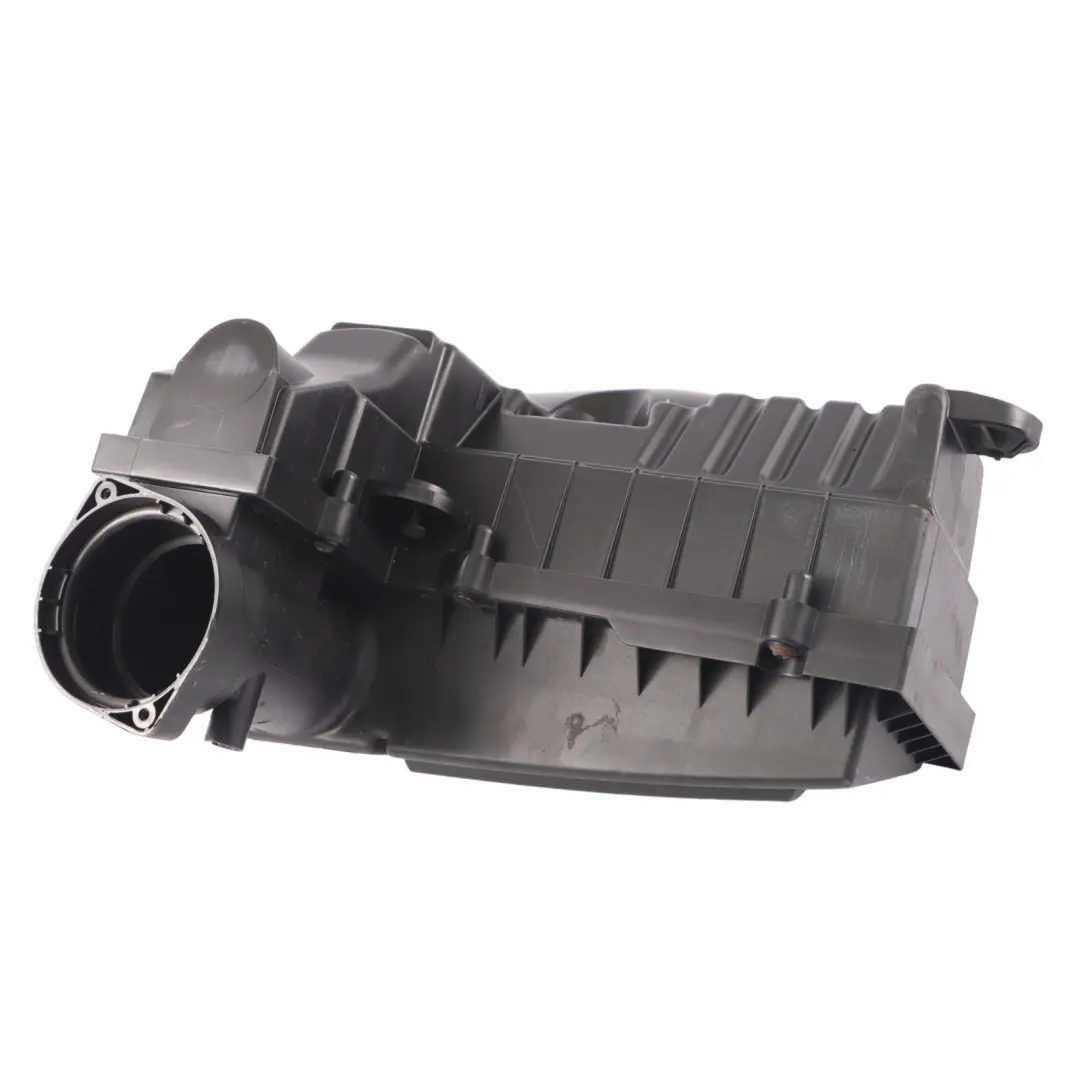 Obudowa filtra powietrza do VW Volkswagen Tiguan 5N 2.0 TDI o numerze 3C0129607AS VW Volkswagen Tiguan 5N 2.0 TDI Obudowa filtra powietrza - SKU 3C0129607AS - Numer Części 3C0129607AS