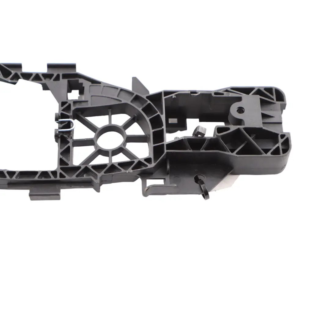 VW Passat B6 Maniglia base posteriore destra staffa presa della porta - SKU 3C0837886J - Numero di parte 3C0837886J