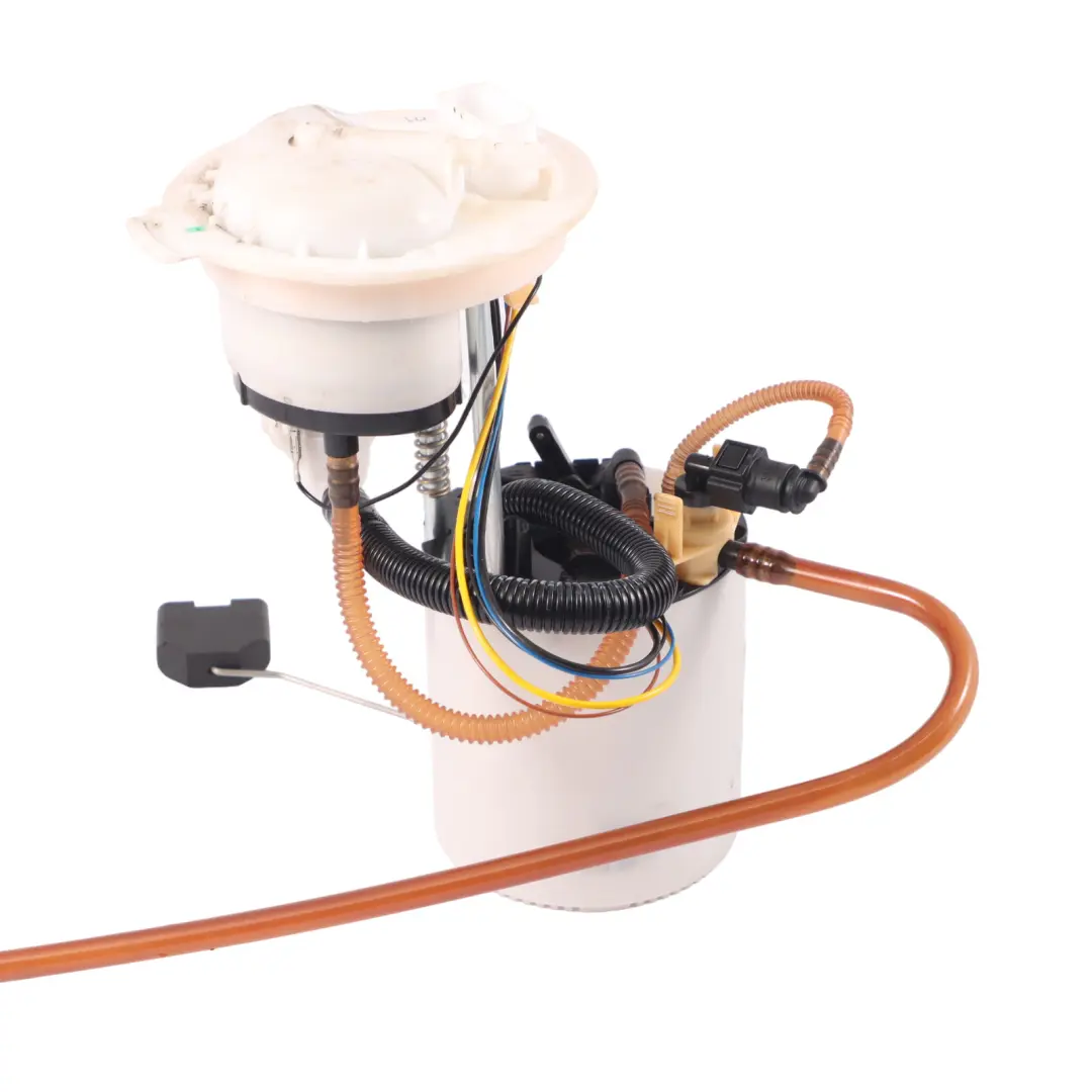 Conjunto Bomba De Combustible 3AA919051C para Volkswagen Passat B7 con número de pieza 3C0919679A Volkswagen Passat B7 Conjunto Bomba De Combustible 3AA919051C - SKU 3C0919679A - Número de pieza 3C0919679A