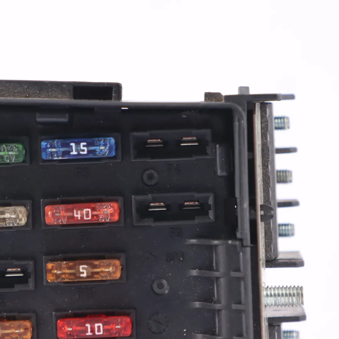 Volkswagen Tiguan 5N Engine Bay Fuse Relay Box Terminal - SKU 3C0937125A - Part number 3C0937125A