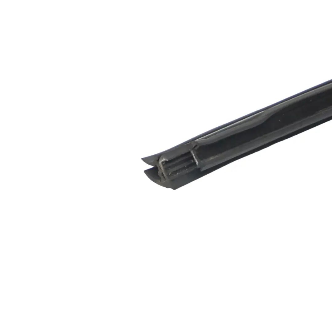 Volkswagen Passat B7 Sello Puerta Delantera Izquierda Lado Junta Goma - SKU 3C4837431F - Número de pieza 3C4837431F