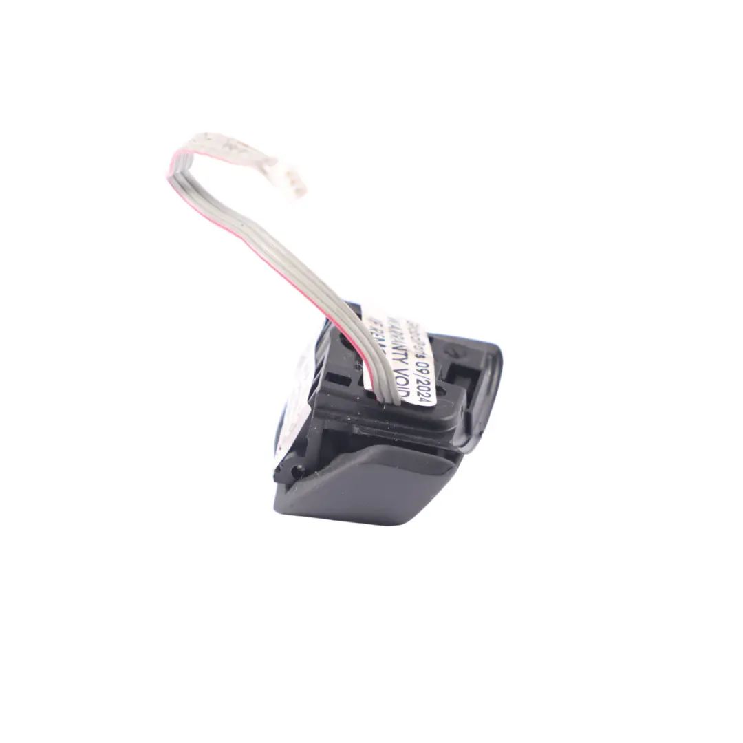 DSG Volant direction palettes gauche N/S 3C8951527 VW Volkswagen Passat B7 - SKU 3C8951528 - Numéro de pièce 3C8951528