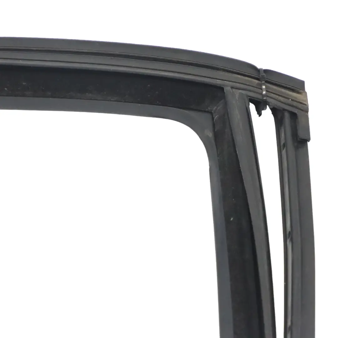 Fenster Dichtung Tür Hinten Links Dichtung für Volkswagen Passat B7 mit Teilenummer 3C9839431H Volkswagen Passat B7 Fenster Dichtung Tür Hinten Links Dichtung - SKU 3C9839431H - Teilenummer 3C9839431H
