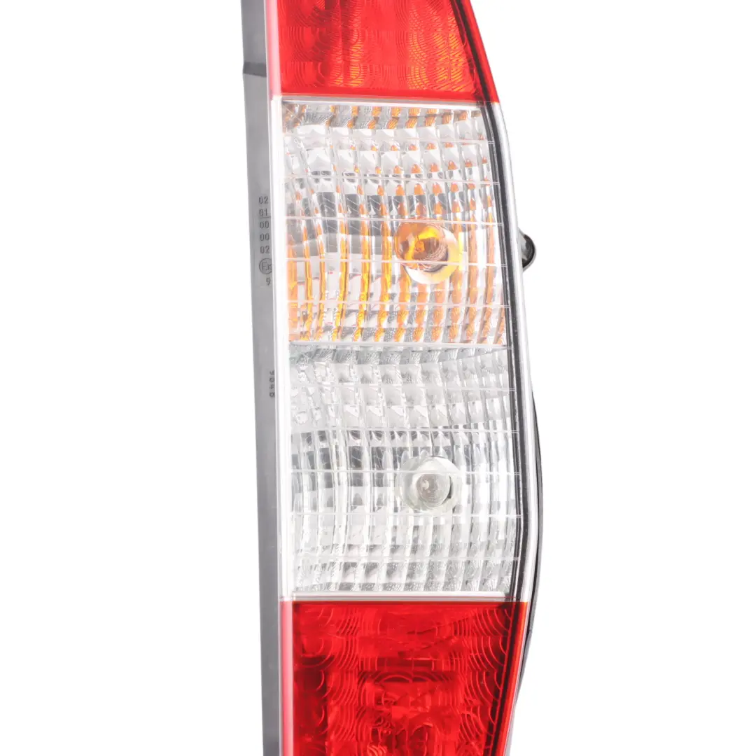 Lamp Trunk Light Right O/S Tailgate to Fiat Doblo Rear with Part number 40600748 Fiat Doblo Rear Lamp Trunk Light Right O/S Tailgate - SKU 40600748 - Part number 40600748