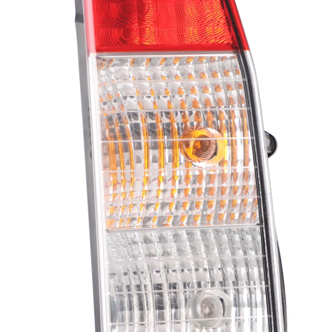 Lamp Trunk Light Right O/S Tailgate to Fiat Doblo Rear with Part number 40600748 Fiat Doblo Rear Lamp Trunk Light Right O/S Tailgate - SKU 40600748 - Part number 40600748