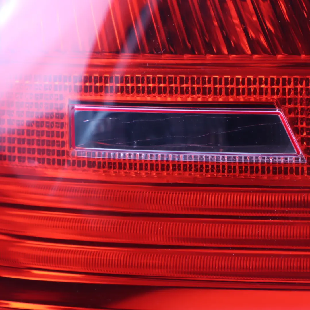 BMW E92 Coupé Rear Light In The Side Panel Left N/S - SKU 4428213-1 - Part number 4428213