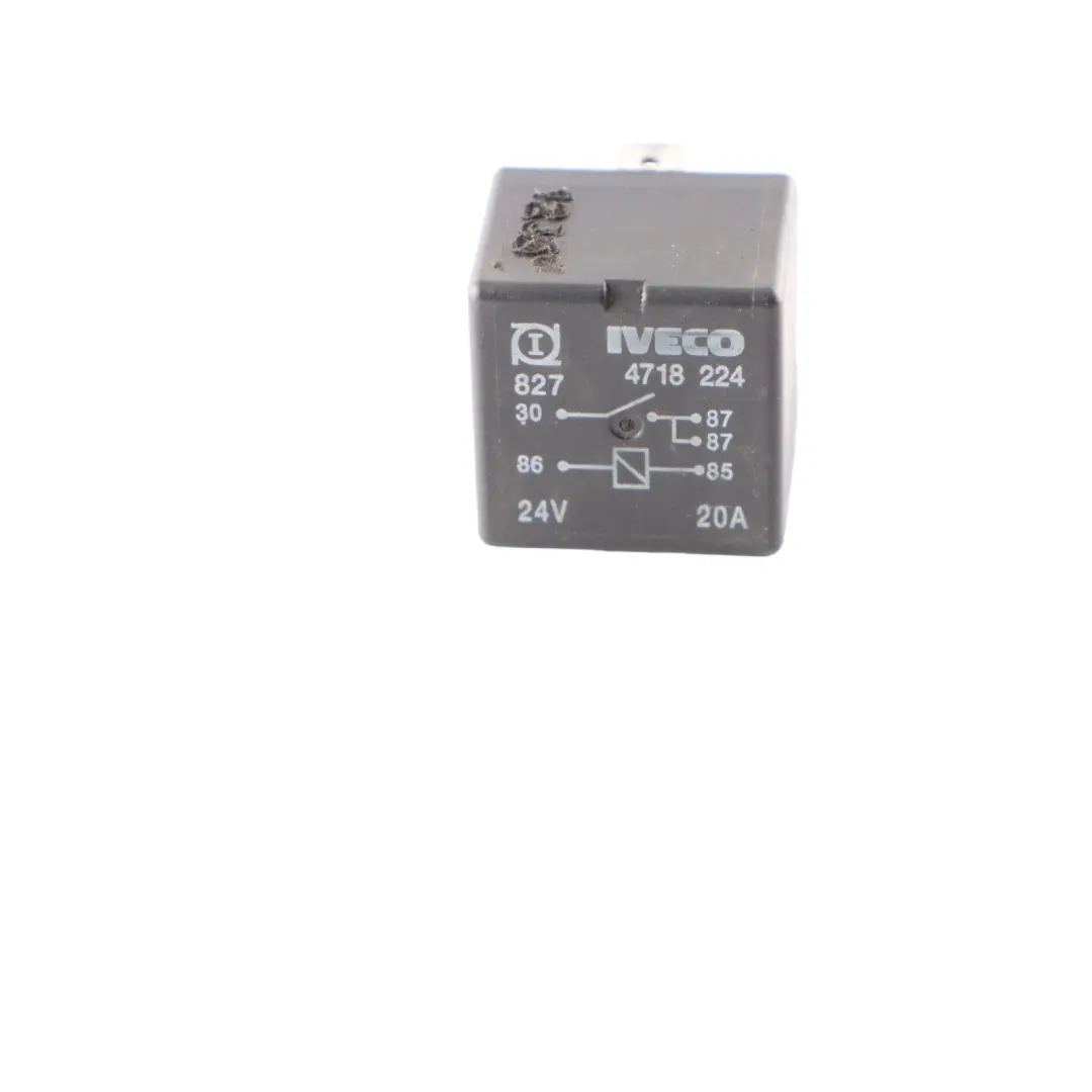 Eurocargo Relay 24V 20A Black to Iveco with Part number 4718224 Iveco Eurocargo Relay 24V 20A Black - SKU 4718224 - Part number 4718224