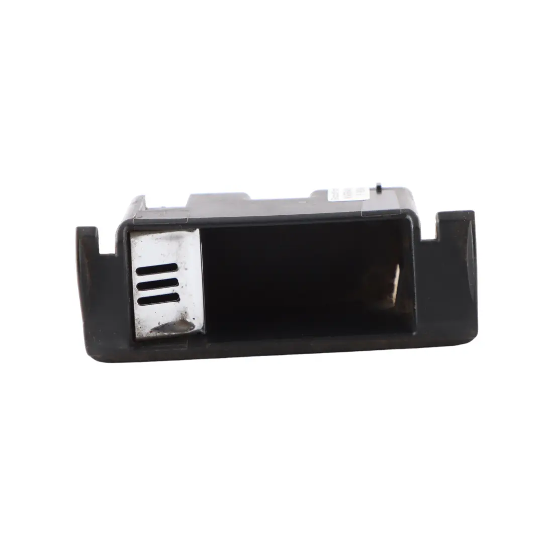 Insert de cendrier de porte arrière droit pour Audi A6 C6 à propos du numéro de pièce 4B0857406B Audi A6 C6 Insert de cendrier de porte arrière droit - SKU 4B0857406B - Numéro de pièce 4B0857406B