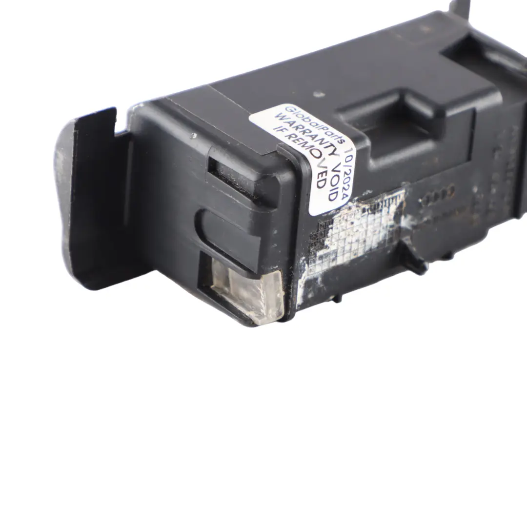 Audi A6 C6 Insert de cendrier de porte arrière droit - SKU 4B0857406B - Numéro de pièce 4B0857406B