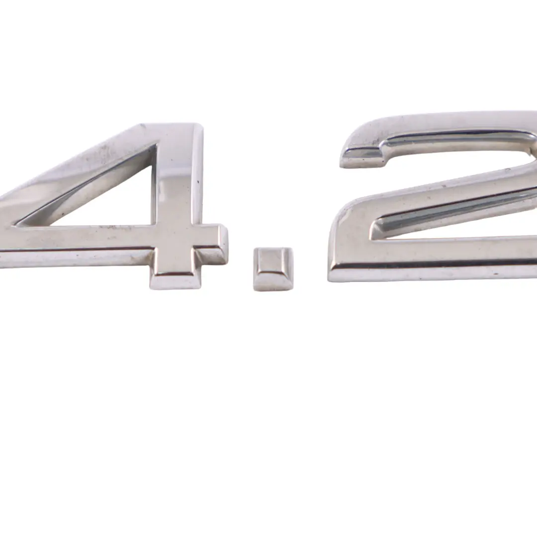 Emblème de Hayon de Coffre Arrière AS7 4.2 pour Audi Q7 4L à propos du numéro de pièce 4E0853743S Audi Q7 4L Emblème de Hayon de Coffre Arrière AS7 4.2 - SKU 4E0853743S - Numéro de pièce 4E0853743S