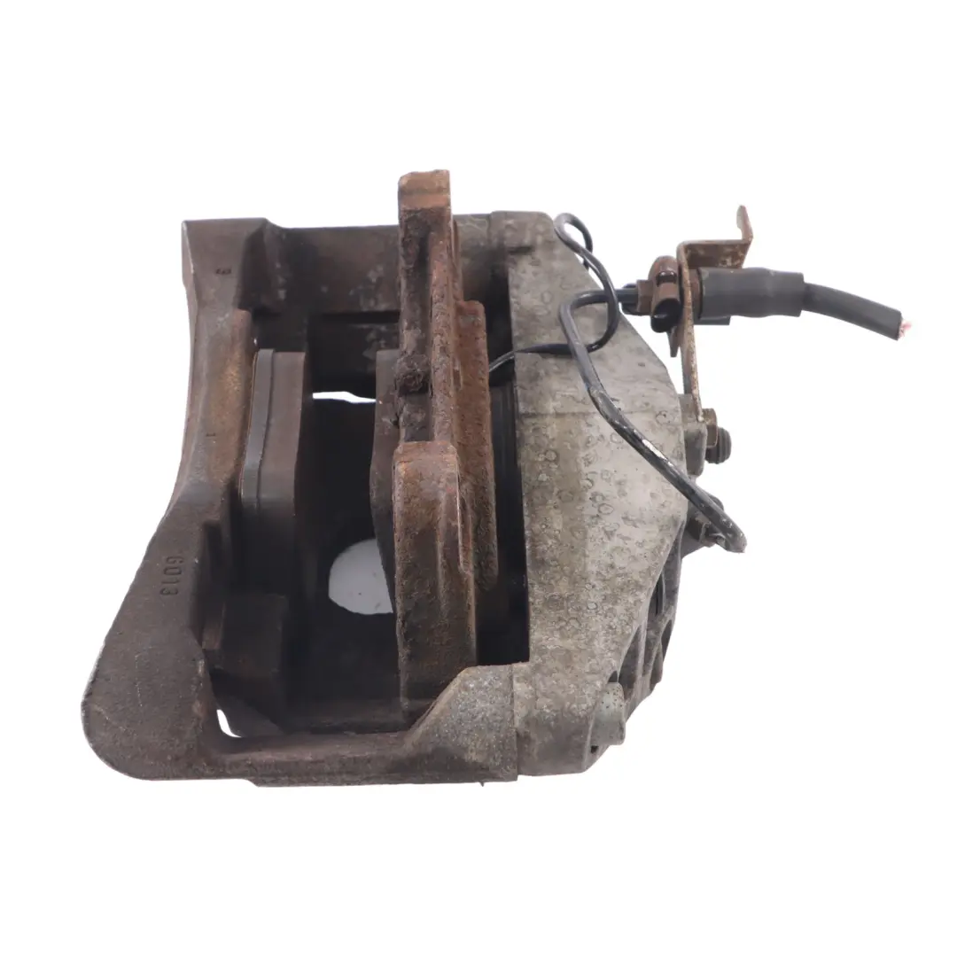 Front Brake Caliper Right O/S Wheel Unit to Audi A4 B7 with Part number 4F0615124 Audi A4 B7 Front Brake Caliper Right O/S Wheel Unit - SKU 4F0615124 - Part number 4F0615124