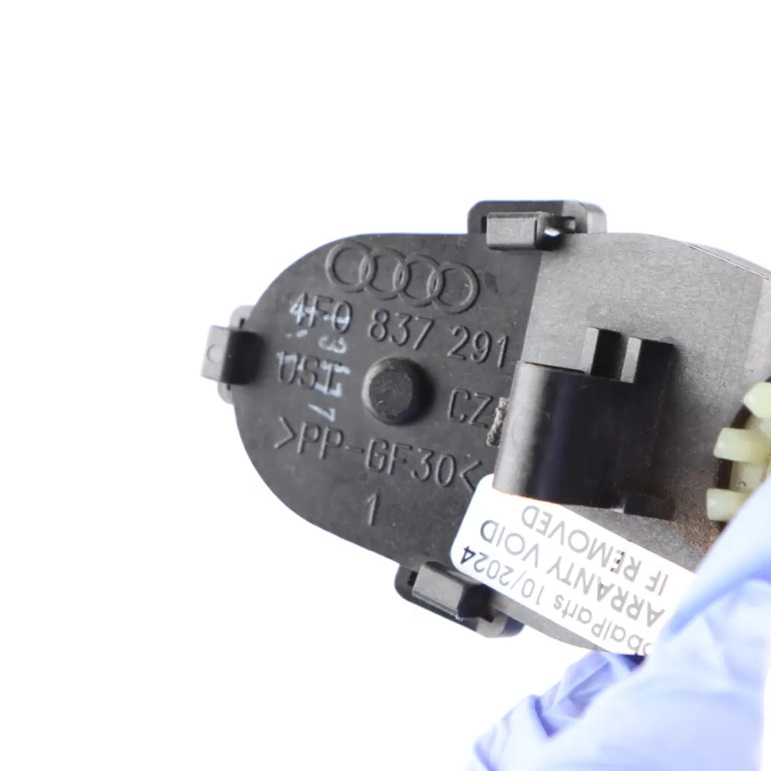 Door Handle Locking Barrel Mechanism Front Right O/S to Audi A6 C6 with Part number 4F0837291 Audi A6 C6 Door Handle Locking Barrel Mechanism Front Right O/S - SKU 4F0837291 - Part number 4F0837291