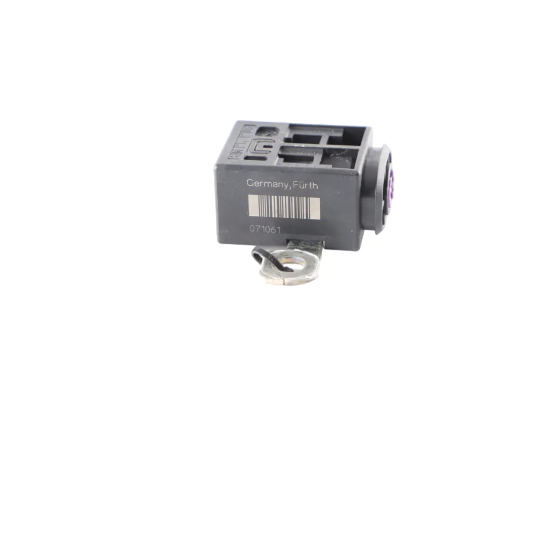 Overload Protection to Volkswagen Polo Touareg Audi A4 A6 A7 A8 Battery with Part number 4F0915519 Volkswagen Polo Touareg Audi A4 A6 A7 A8 Battery Overload Protection - SKU 4F0915519 - Part number 4F0915519