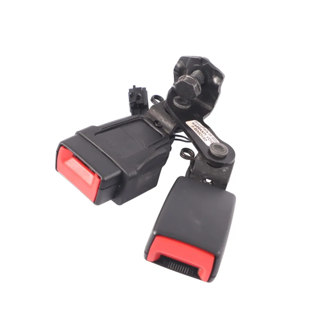Audi Q3 8U Rear Centre Middle Safety Seat Belt Buckle Latch - SKU 4G0857739A - Part number 4G0857739A