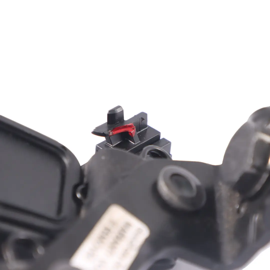 Audi Q3 8U Rear Centre Middle Safety Seat Belt Buckle Latch - SKU 4G0857739A - Part number 4G0857739A