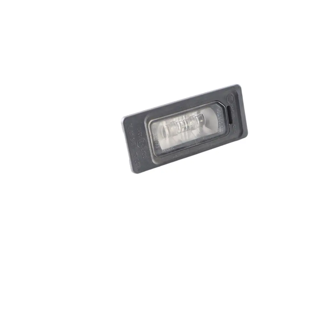Audi A1 8X Lampe de la plaque d'immatriculation arrière - SKU 4G0943021 - Numéro de pièce 4G0943021