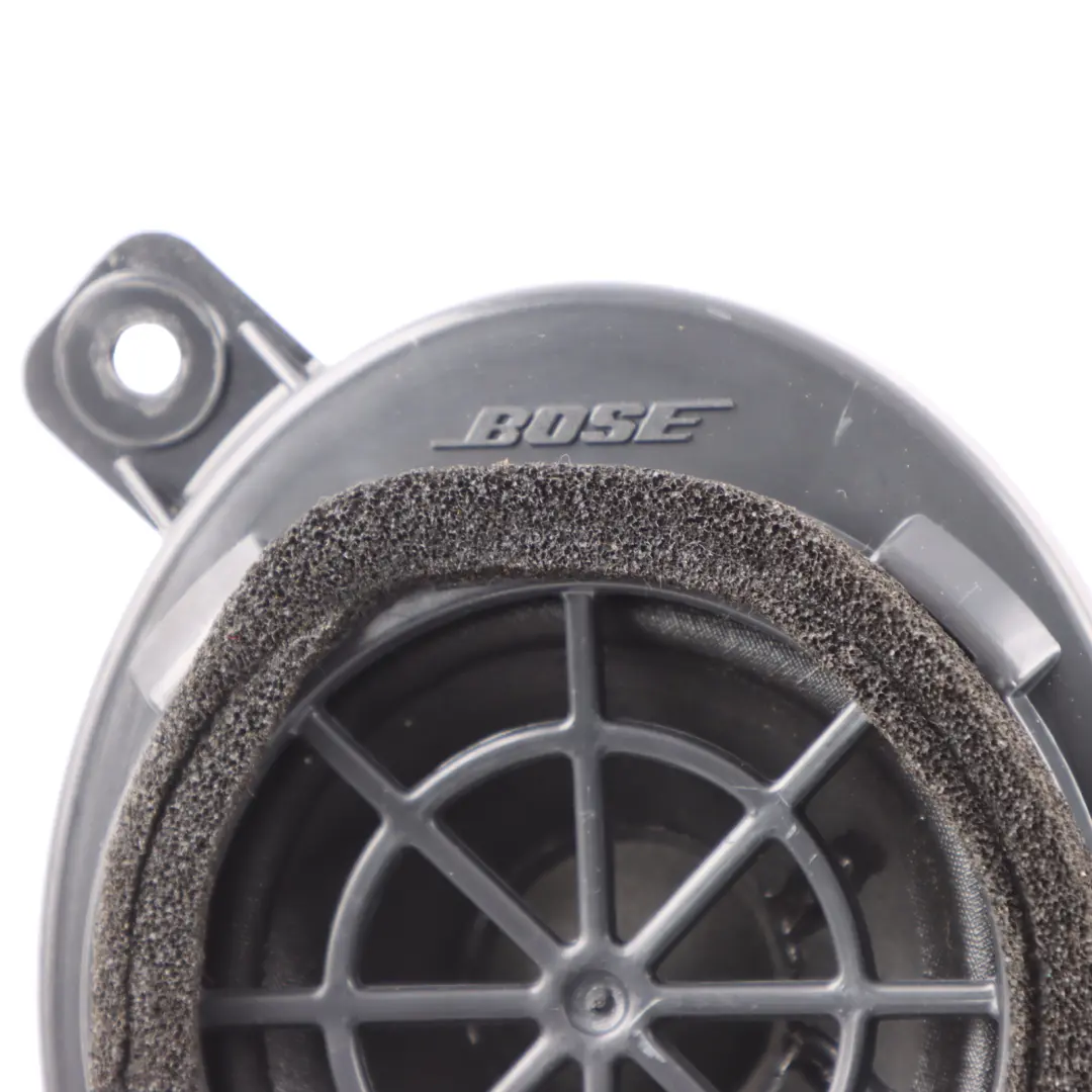 Głośnik Słupka D Bose Prawy Lewy Tył do Audi Q7 4L o numerze 4L0035361 Audi Q7 4L Głośnik Słupka D Bose Prawy Lewy Tył - SKU 4L0035361 - Numer Części 4L0035361