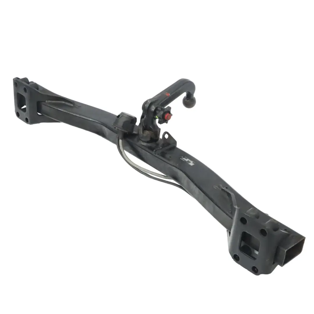 Audi Q7 4L Hak Holowniczy Belka Pas - SKU 4L0092155A - Numer Części 4L0092155A