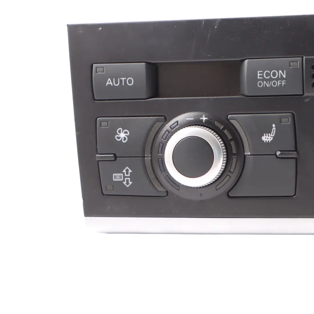 Audi Q7 4L Panel Przełącznik Sterowania Klimatyzacją - SKU 4L0820043F - Numer Części 4L0820043F