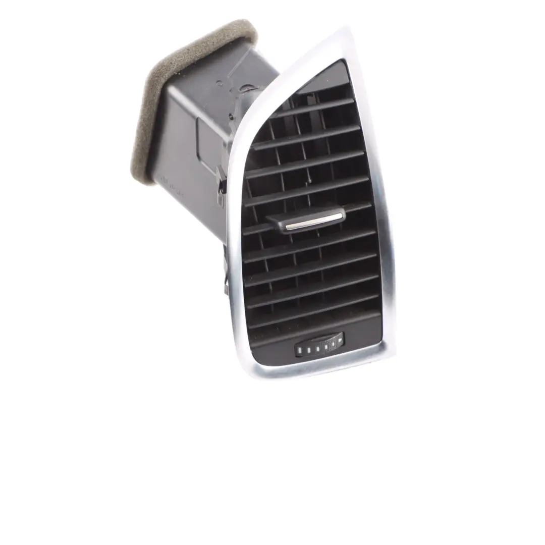 Audi Q7 4L Panneau sortie d'air tableau bord Grille d'aération droite - SKU 4L0820902 - Numéro de pièce 4L0820902