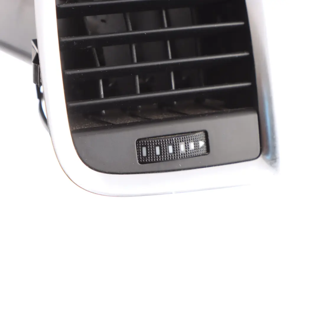 Audi Q7 4L Panneau sortie d'air tableau bord Grille d'aération droite - SKU 4L0820902 - Numéro de pièce 4L0820902