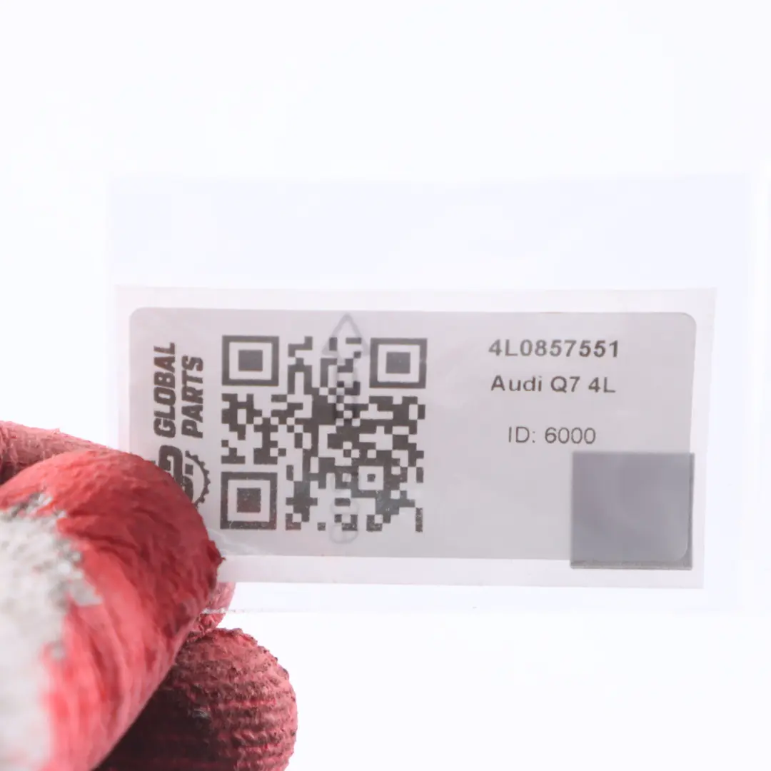 Daszek Osłona Przeciwsłoneczna Lewa Czarna 4L0857552 do Audi Q7 4L o numerze 4L0857551 Audi Q7 4L Daszek Osłona Przeciwsłoneczna Lewa Czarna 4L0857552 - SKU 4L0857551 - Numer Części 4L0857551