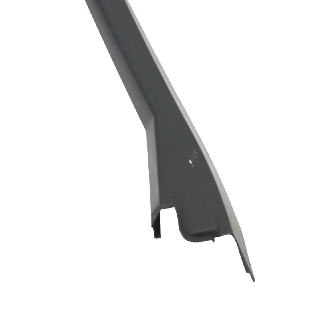 Audi Q7 4L Garniture Cadre Porte Arrière Rail Guidage Droit - SKU 4L0867672 - Numéro de pièce 4L0867672