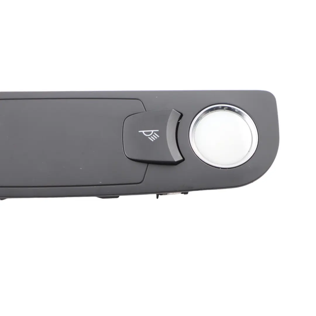 Audi Q7 4L Liseuse toit intérieure Lampe panneau de confort arrière - SKU 4L0947111B - Numéro de pièce 4L0947111B