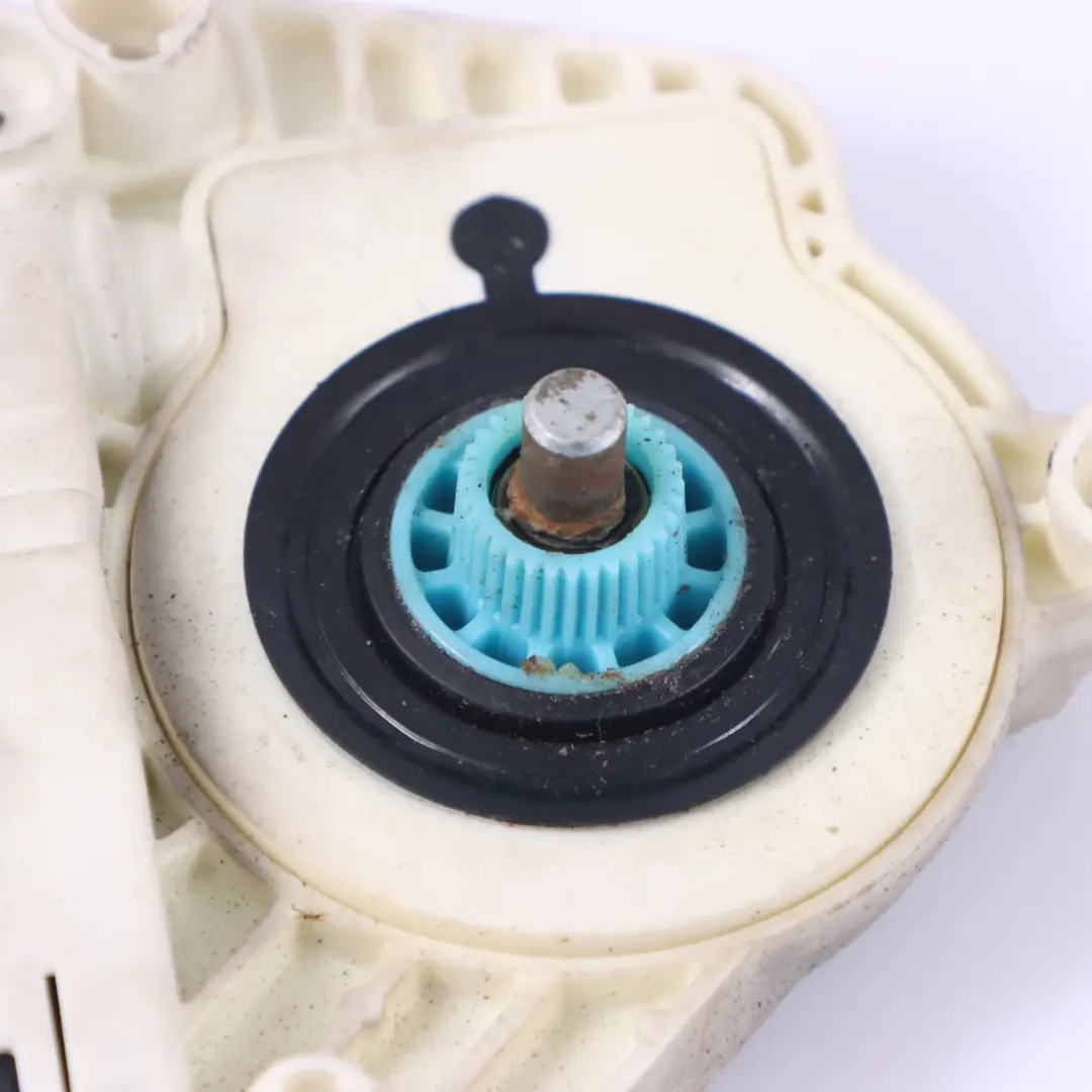 Porta Alzacristalli Motore Regolatore Anteriore Destro per Audi Q7 4L con numero di parte 4L0959802B Audi Q7 4L Porta Alzacristalli Motore Regolatore Anteriore Destro - SKU 4L0959802B - Numero di parte 4L0959802B