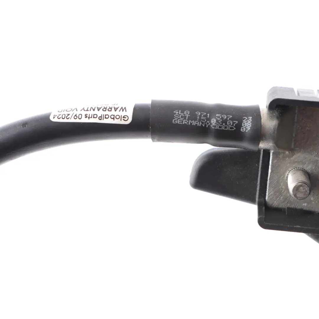Przewód ujemnego zacisku akumulatora do Audi Q7 4L o numerze 4L0971597 Audi Q7 4L Przewód ujemnego zacisku akumulatora - SKU 4L0971597 - Numer Części 4L0971597