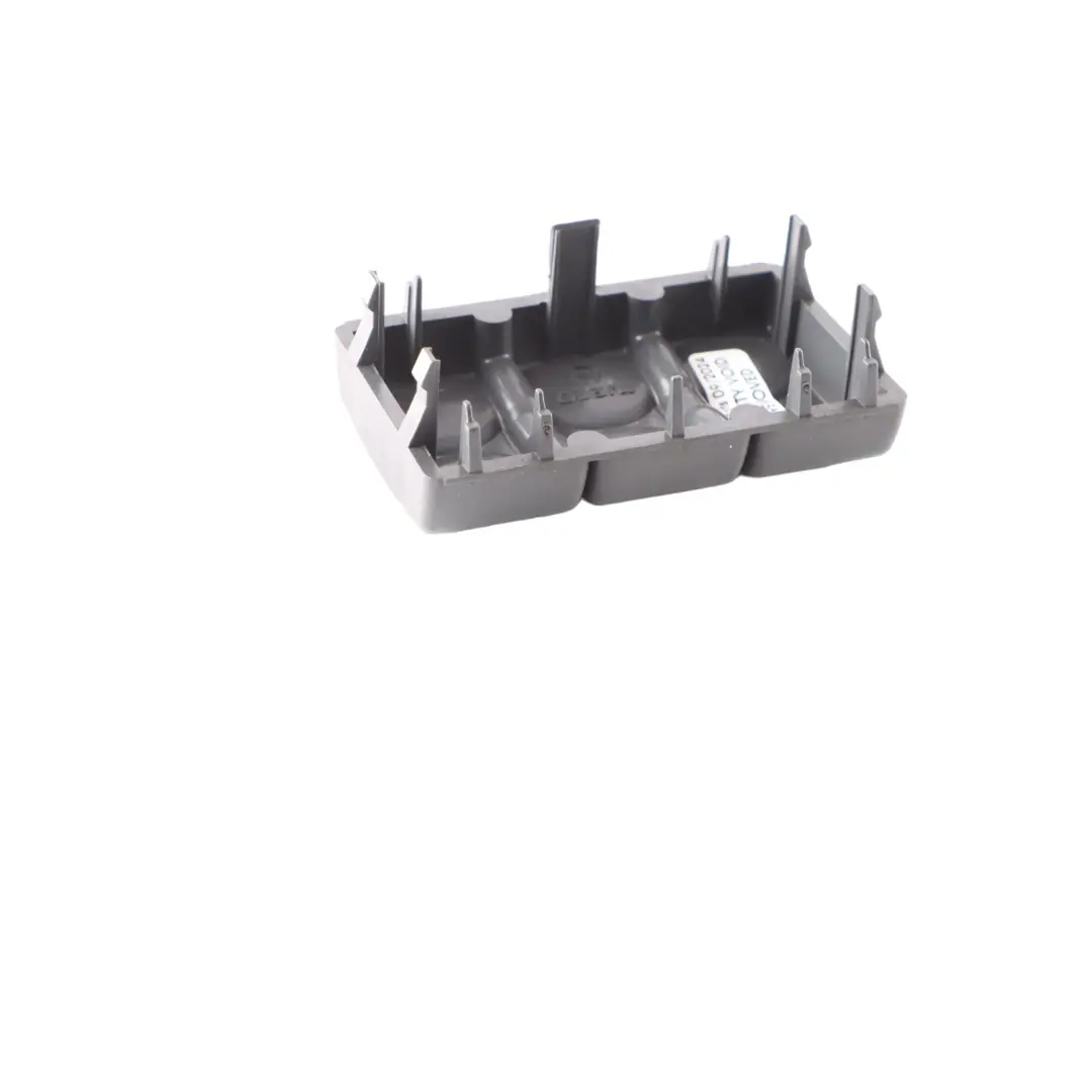 Iveco Eurocargo 75E15 cieco Plug Switch Grommet Cover Cap - SKU 504049357 - Numero di parte 504049357