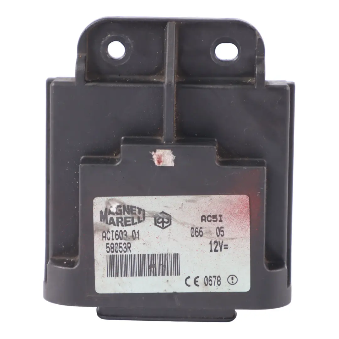 Piaggio 125 GTS CDI Ignition Module Control Unit to Vespa with Part number 58053R Vespa Piaggio 125 GTS CDI Ignition Module Control Unit - SKU 58053R - Part number 58053R
