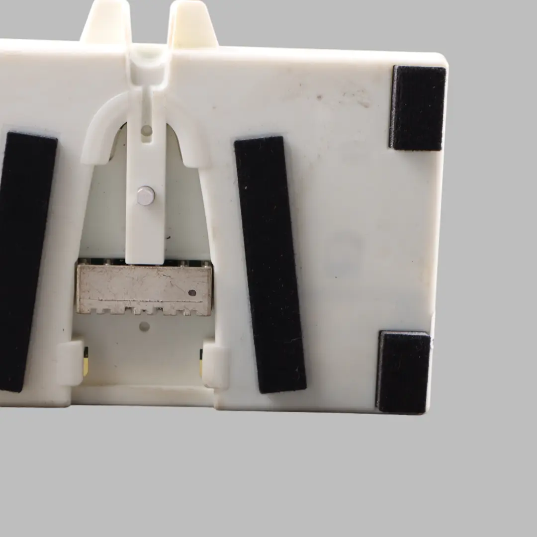 Telematics Module BMW G01 G02 G20 G21 G30 G31 F40 F44 Control Unit to with Part number 5A5CE21 Telematics Module BMW G01 G02 G20 G21 G30 G31 F40 F44 Control Unit - SKU 5A5CE21 - Part number 5A5CE21