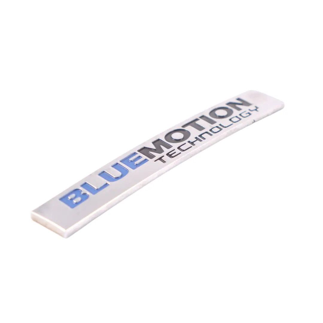 VW Golf 5G Portellone posteriore Bootlid BLUEMOTION Badge Emblema - SKU 5G0853675M - Numero di parte 5G0853675M
