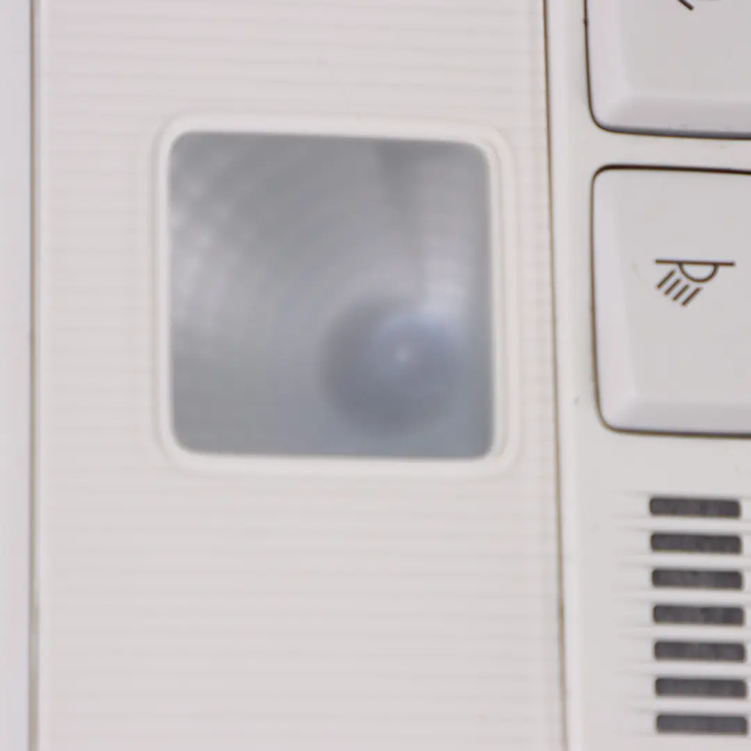 Volkswagen Golf 7 Feu toit Lampe lecture avant Interrupteur Gris - SKU 5G0868837 - Numéro de pièce 5G0868837