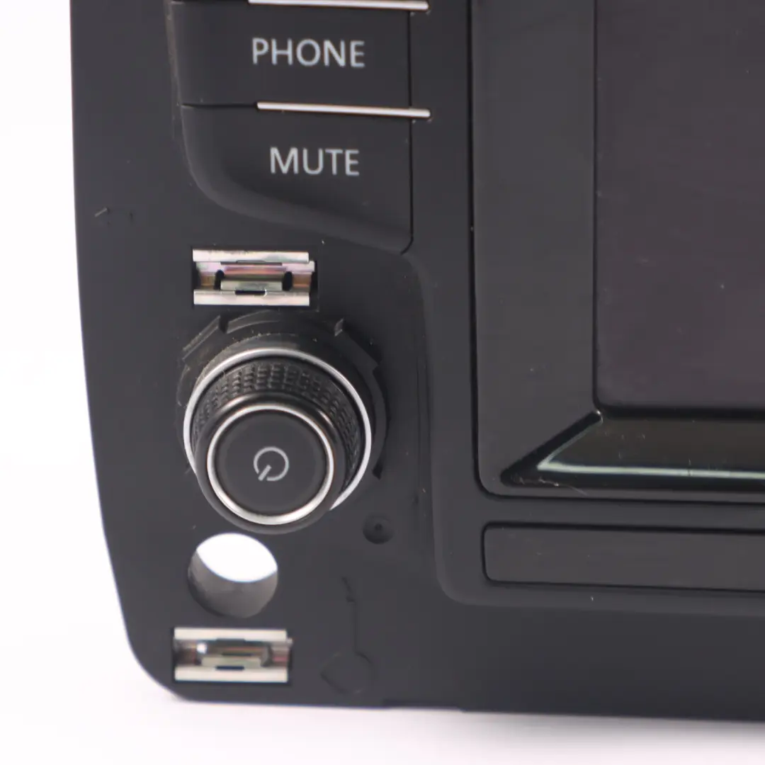 Unité de radiocommande CD Player pour VW Volkswagen Golf Mk7 à propos du numéro de pièce 5G0919605 VW Volkswagen Golf Mk7 Unité de radiocommande CD Player - SKU 5G0919605 - Numéro de pièce 5G0919605