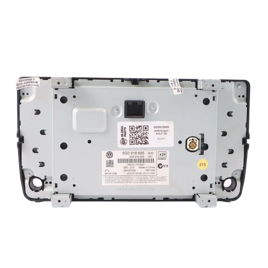 Funksteuerung Steuergerät CD-Spieler für VW Volkswagen Golf Mk7 mit Teilenummer 5G0919605 VW Volkswagen Golf Mk7 Funksteuerung Steuergerät CD-Spieler - SKU 5G0919605 - Teilenummer 5G0919605