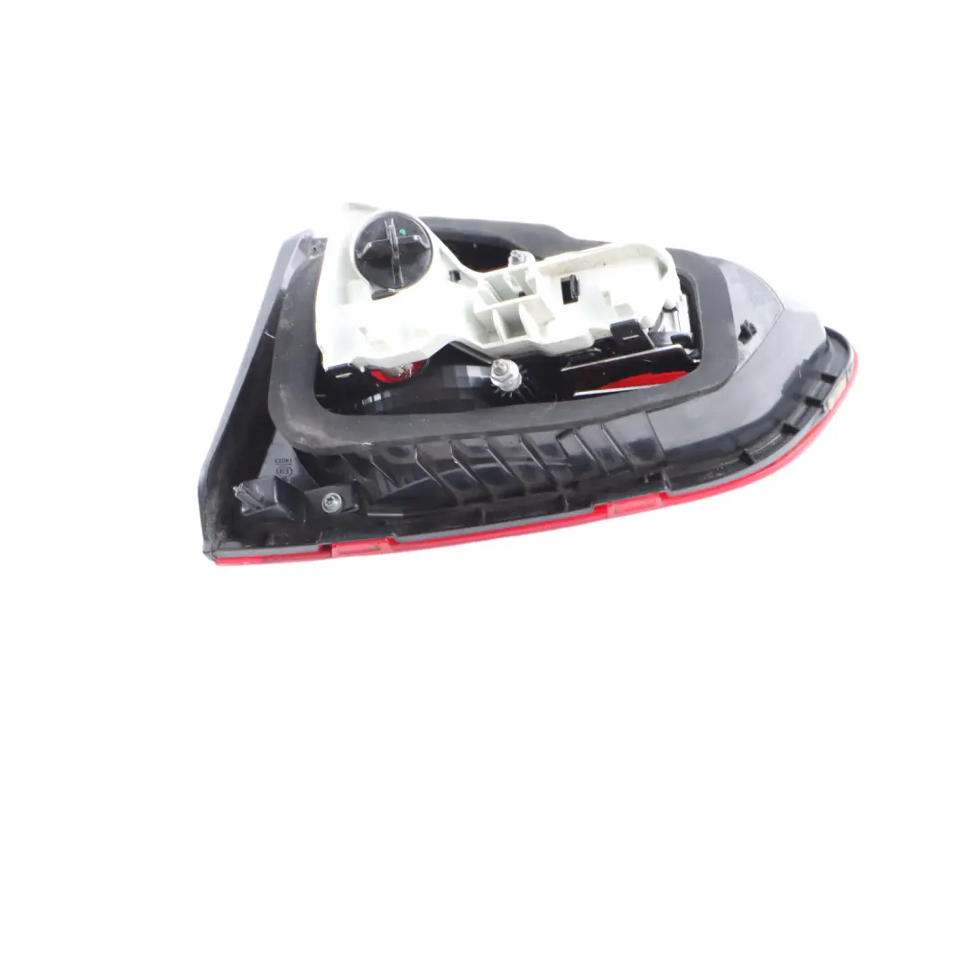 Volkswagen Golf 5G fanale posteriore luce posteriore sinistra - SKU 5G0945093AD - Numero di parte 5G0945093AD