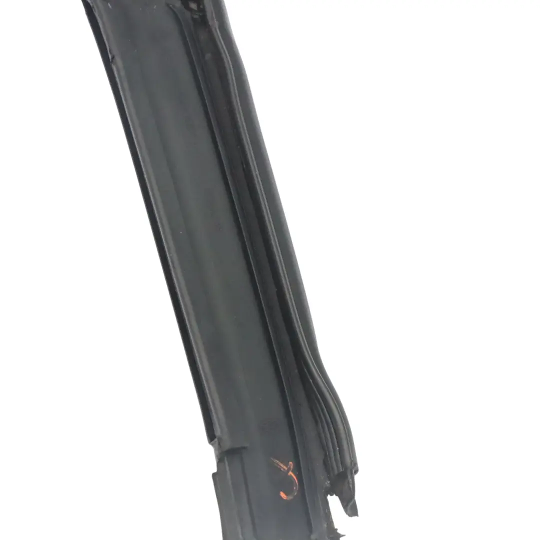 Ventana Sello Puerta Delantera Izquierda Junta para VW Volkswagen Golf 7 con número de pieza 5G4837431K VW Volkswagen Golf 7 Ventana Sello Puerta Delantera Izquierda Junta - SKU 5G4837431K - Número de pieza 5G4837431K