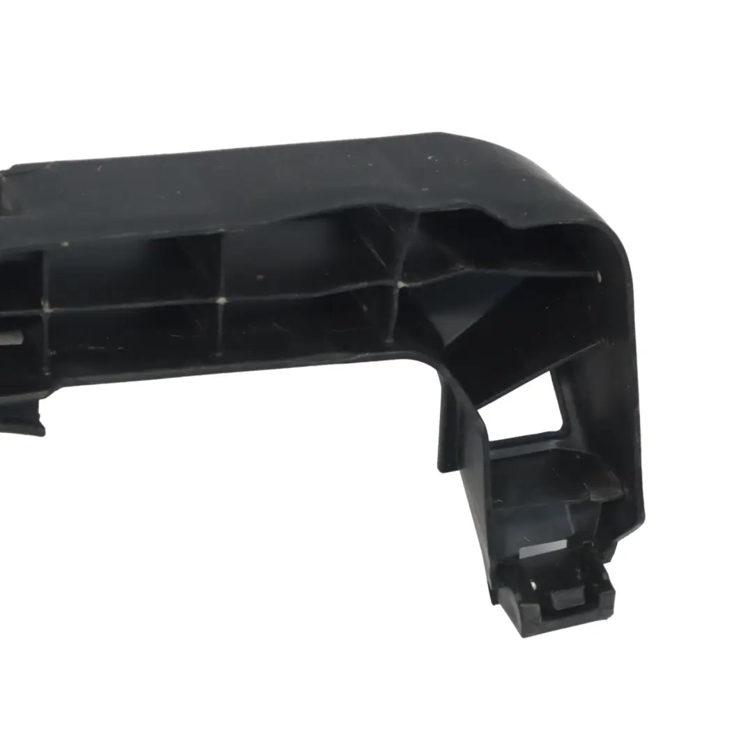 Volkswagen Golf Mk7 Soporte de parachoques trasero Soporte de montaje - SKU 5G6807863A - Número de pieza 5G6807863A