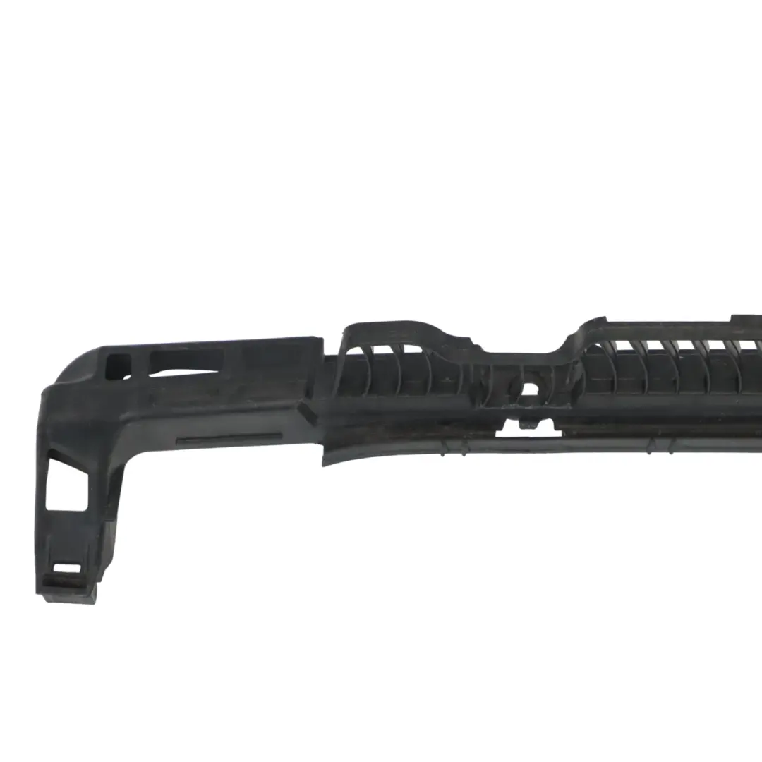 Volkswagen Golf Mk7 Soporte de parachoques trasero Soporte de montaje - SKU 5G6807863A - Número de pieza 5G6807863A