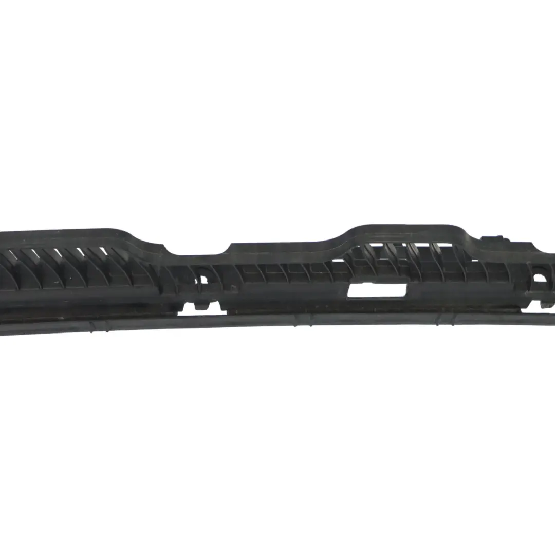 Volkswagen Golf Mk7 Soporte de parachoques trasero Soporte de montaje - SKU 5G6807863A - Número de pieza 5G6807863A