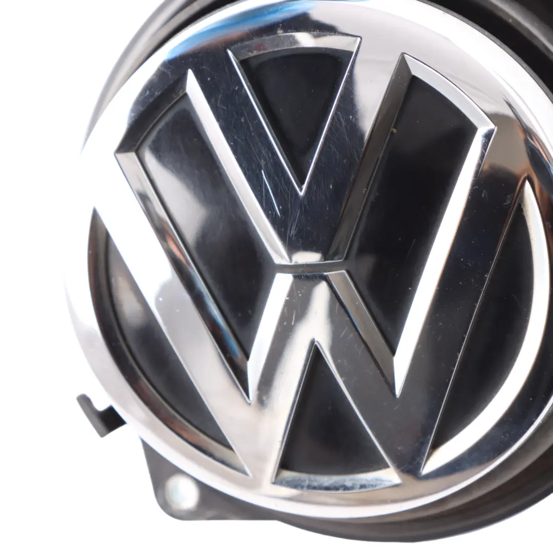 Volkswagen Golf 5G Couvercle coffre voiture Poignée de hayon ouvert - SKU 5G6827469F - Numéro de pièce 5G6827469F