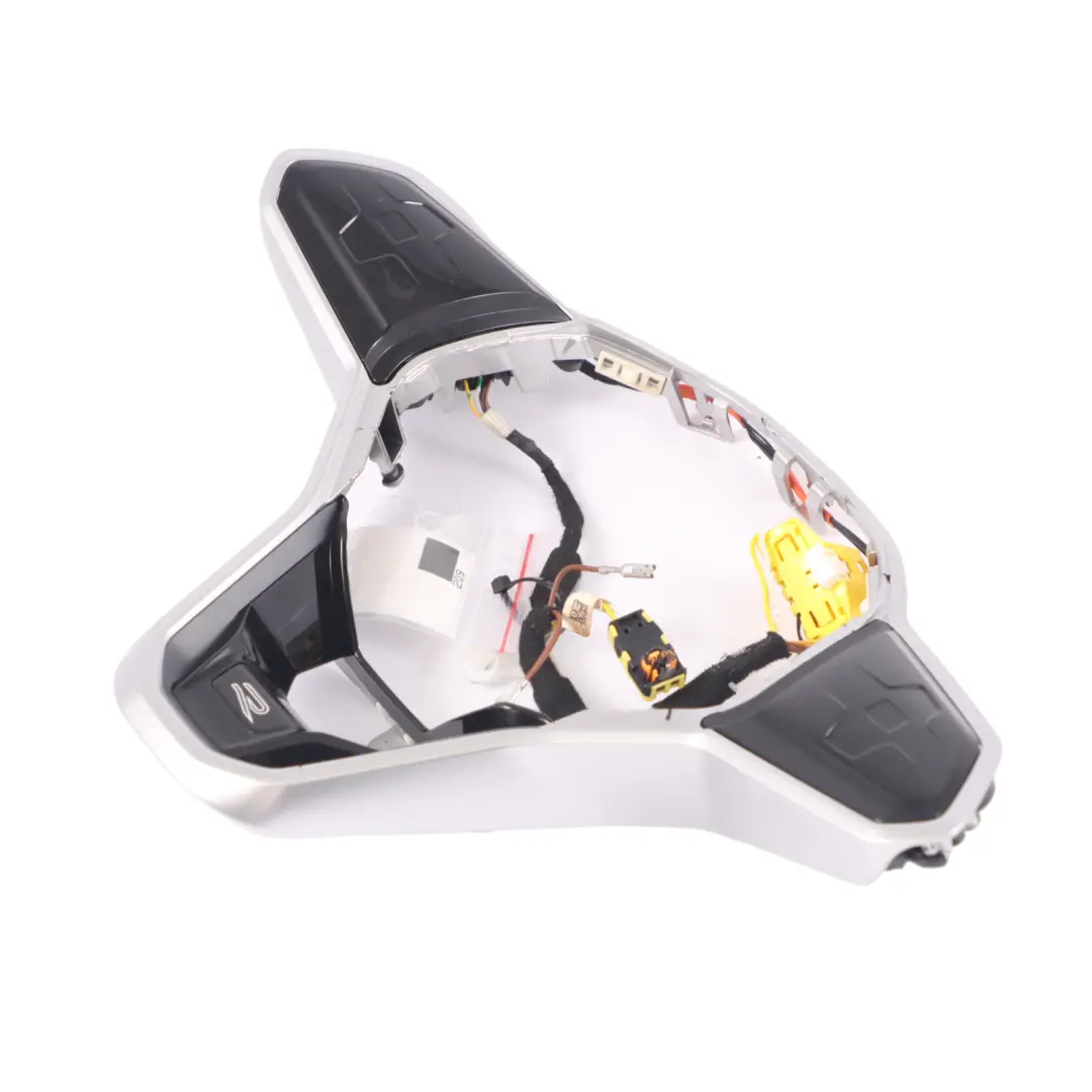 Tapa Embellecedor Interruptor Multifunción Volante para Volkswagen Golf 8 con número de pieza 5H0419089 Volkswagen Golf 8 Tapa Embellecedor Interruptor Multifunción Volante - SKU 5H0419089 - Número de pieza 5H0419089