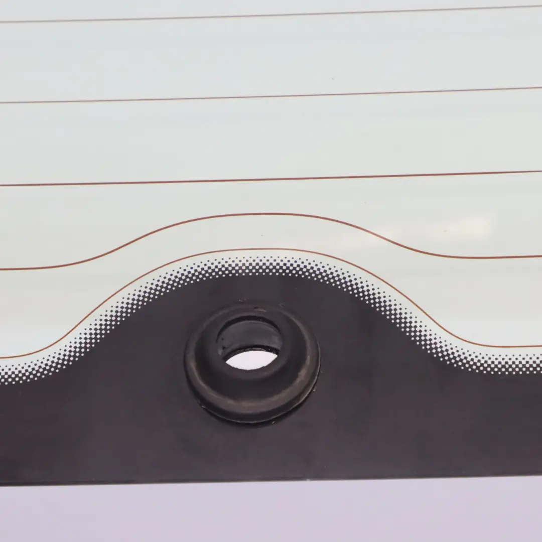 Szyba Tylna Tylnej Klapy do VW Volkswagen Golf Mk7 o numerze 5H0845051N VW Volkswagen Golf Mk7 Szyba Tylna Tylnej Klapy - SKU 5H0845051N - Numer Części 5H0845051N