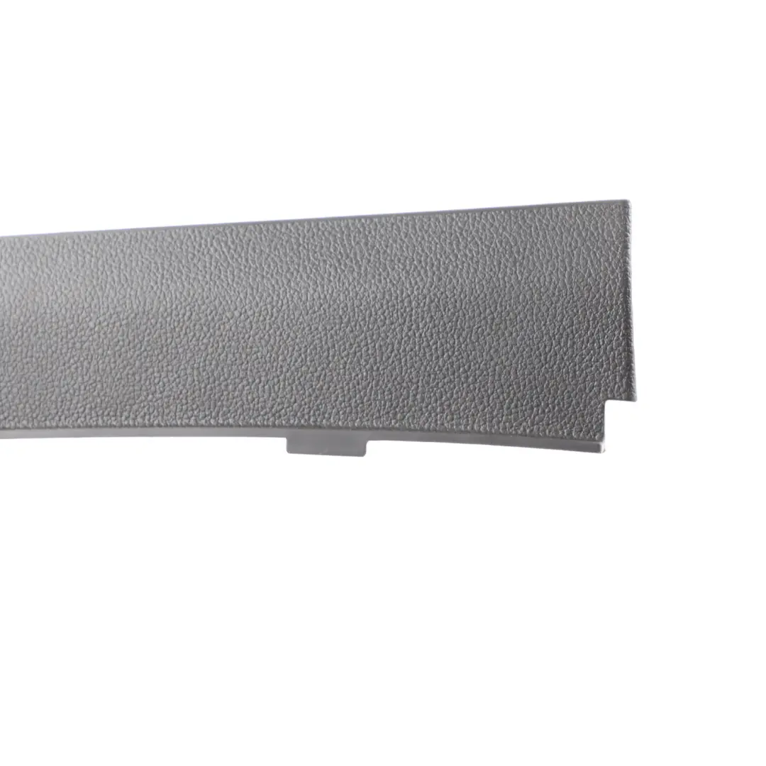 Mk8 Tapa Columna A Pilar Inferior Delantero Derecho para Volkswagen Golf con número de pieza 5H0868224B Volkswagen Golf Mk8 Tapa Columna A Pilar Inferior Delantero Derecho - SKU 5H0868224B - Número de pieza 5H0868224B