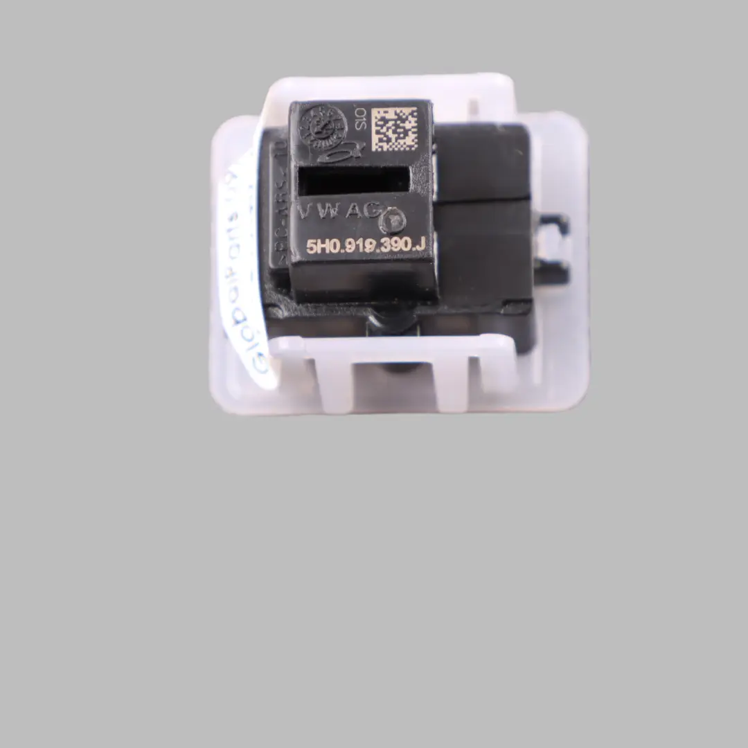 Front Door LED Light Lamp Bulb Left N/S to VW Volkswagen Golf 8 CD1 with Part number 5H0919390J VW Volkswagen Golf 8 CD1 Front Door LED Light Lamp Bulb Left N/S - SKU 5H0919390J - Part number 5H0919390J