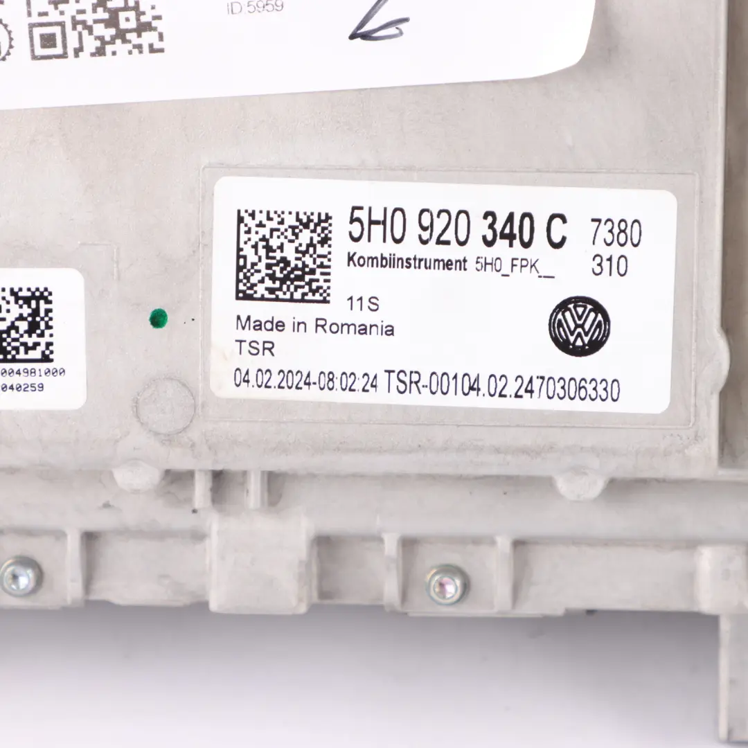 Digital Instrument Cluster Display Automatic to Volkswagen GOLF 8 Petrol with Part number 5H0920340C Volkswagen GOLF 8 Petrol Digital Instrument Cluster Display Automatic - SKU 5H0920340C - Part number 5H0920340C