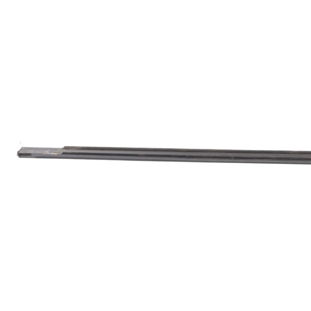 Volkswagen Golf CD1 Moldura Ventana Puerta Trasera Derecha - SKU 5H4839478A - Número de pieza 5H4839478A