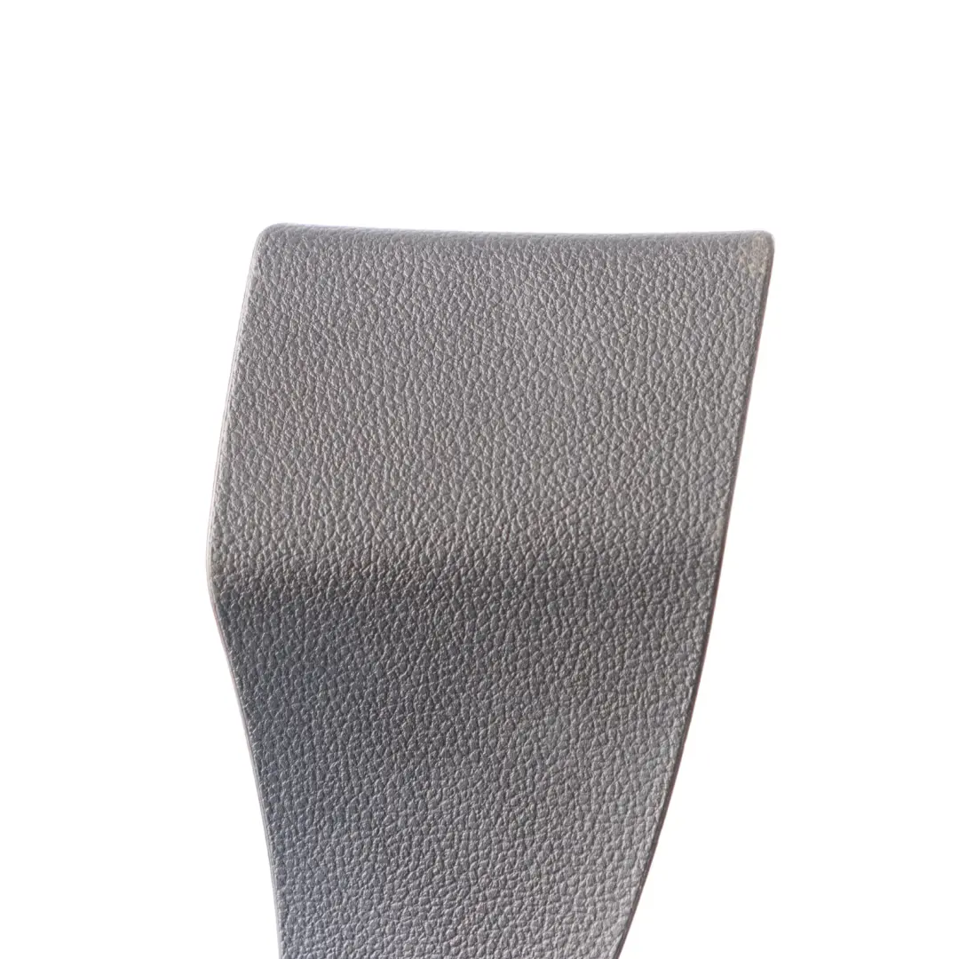 Kofferraum Verkleidung Rechts Schwarz 5H6867602 für Volkswagen Golf CD1 mit Teilenummer 5H6867748 Volkswagen Golf CD1 Kofferraum Verkleidung Rechts Schwarz 5H6867602 - SKU 5H6867748 - Teilenummer 5H6867748